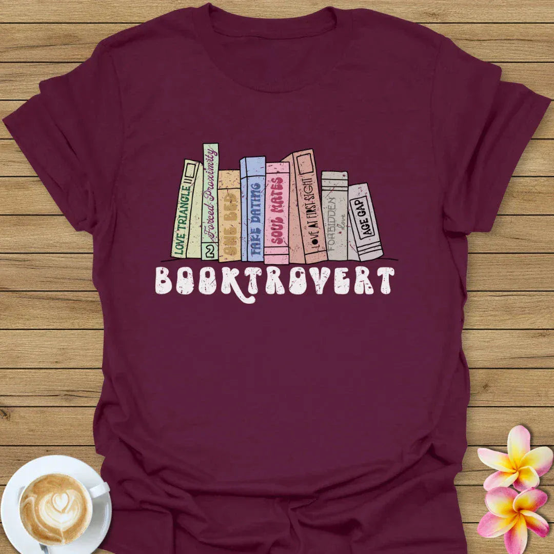 Booktrovert T-Shirt